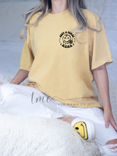 Load image into Gallery viewer, Feral Mom