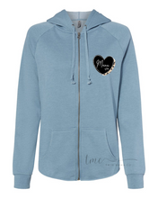 Load image into Gallery viewer, Leopard Heart Mama Zip Up
