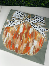 Load image into Gallery viewer, Polka Dot Pumpkin

