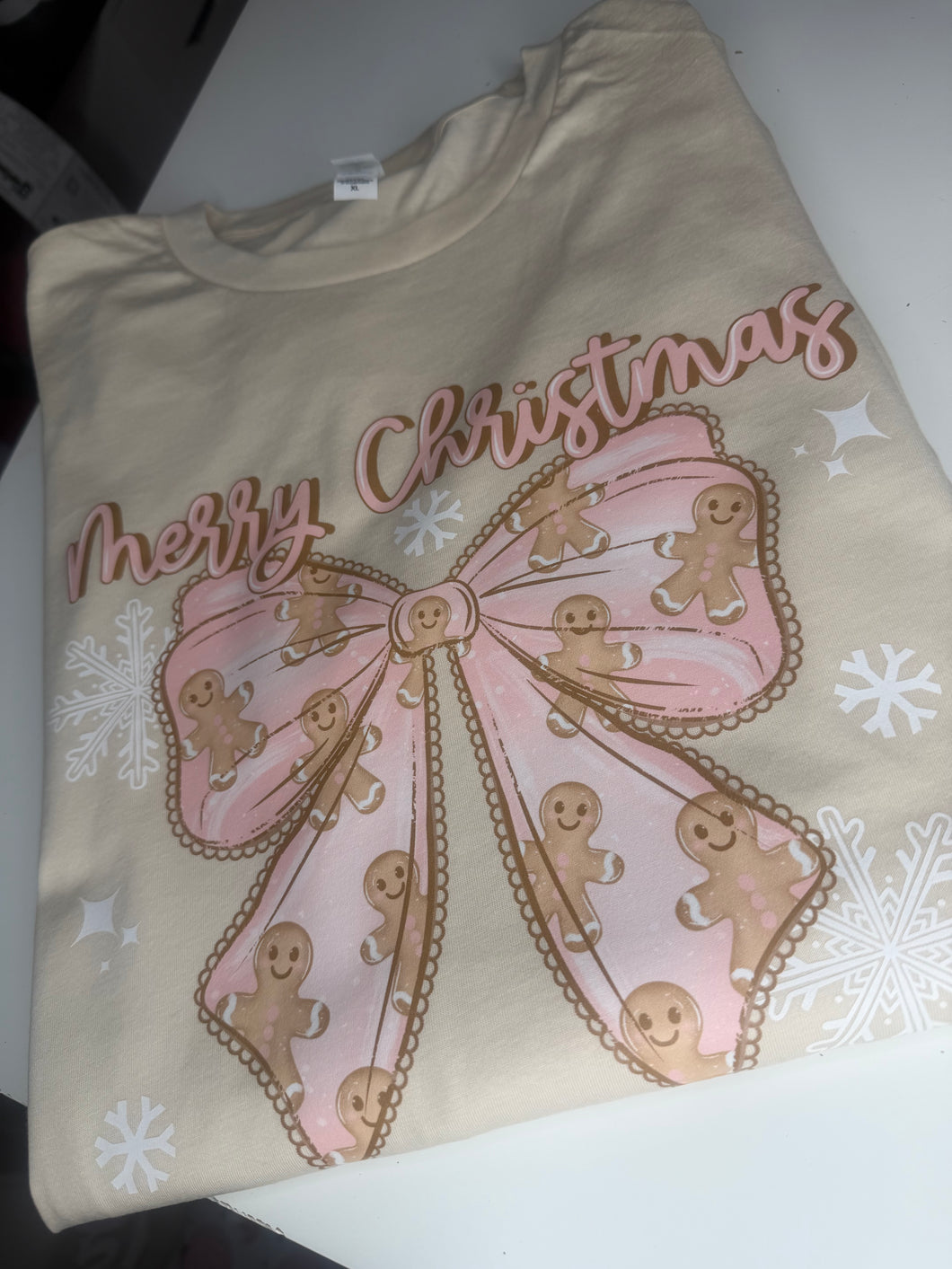 Merry Christmas Pink Gingerbread Bow