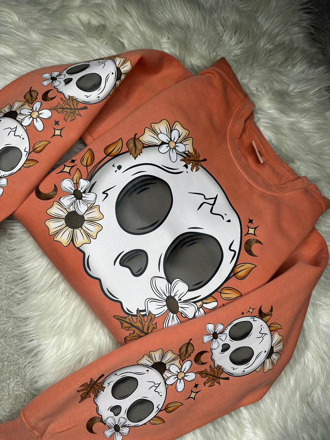 Fall Skulls *EXCLUSIVE*