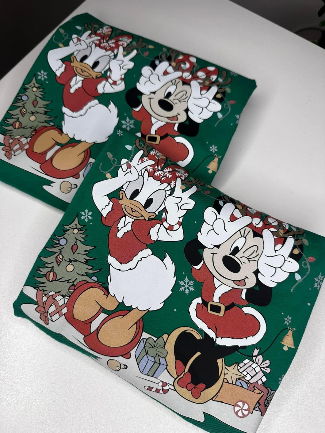 Minnie & Daisy Holiday