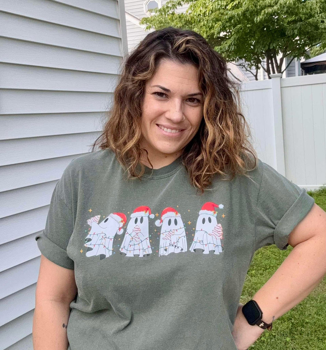 Cute Ghosts & Christmas Cakes