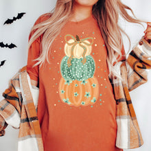 Load image into Gallery viewer, Pretty Pumpkin Stack
