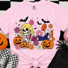 Load image into Gallery viewer, Skeleton Lizzy
